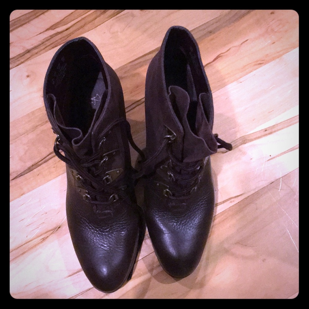 Franco Sarto leather and suede ankle booties